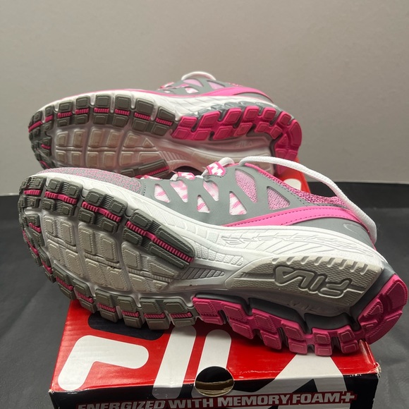 Fila Fiber Run Energized - Size 6.5 - worn once - like new - in box - Picture 7 of 8